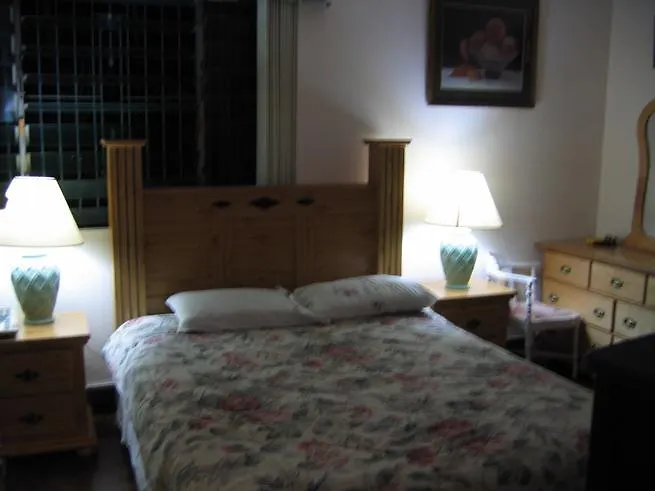 Anchorage Bed & Breakfast Κίνγκστον
